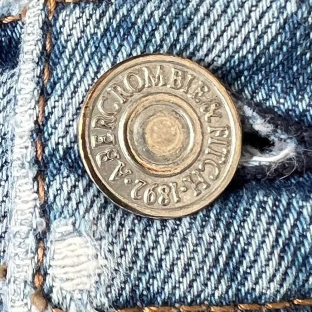 Abercrombie and Fitch, The Mom Short High-rise  Denim Jean Shorts size 25/0 - Picture 4 of 6
